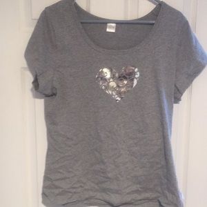 Women’s tee. New without tags